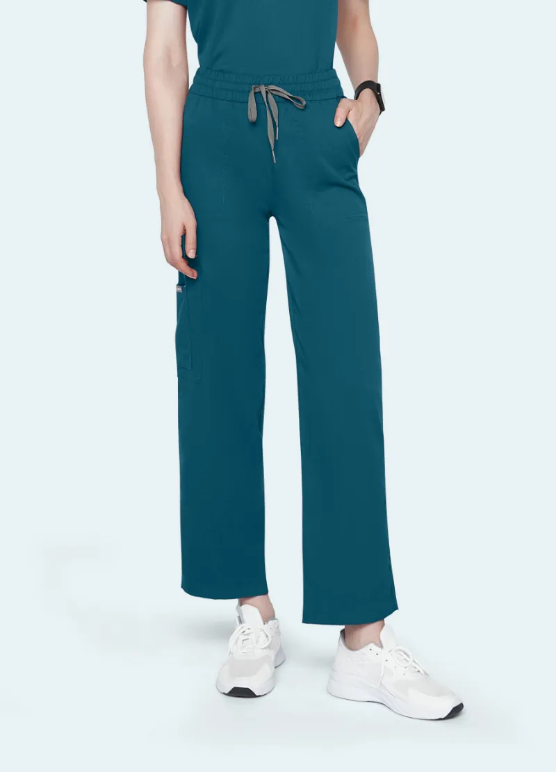 COMENII StyleFlex 6-Pocket Essential Scrub Pant in Caribbean blue