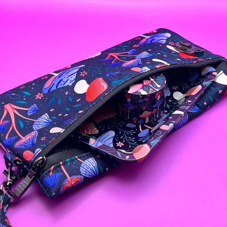 High Dreams Mushroom Set 3-in-1 featuring smell proof bag, rolling tray with magnetic lid, and precision grinder