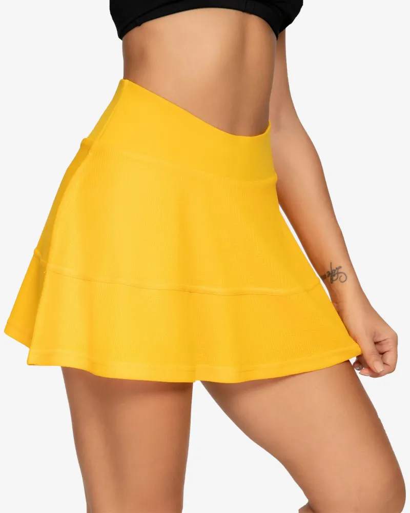 QUEENIEKE Lightweight Active Skirts 20111 with two-layer design and hidden pocket