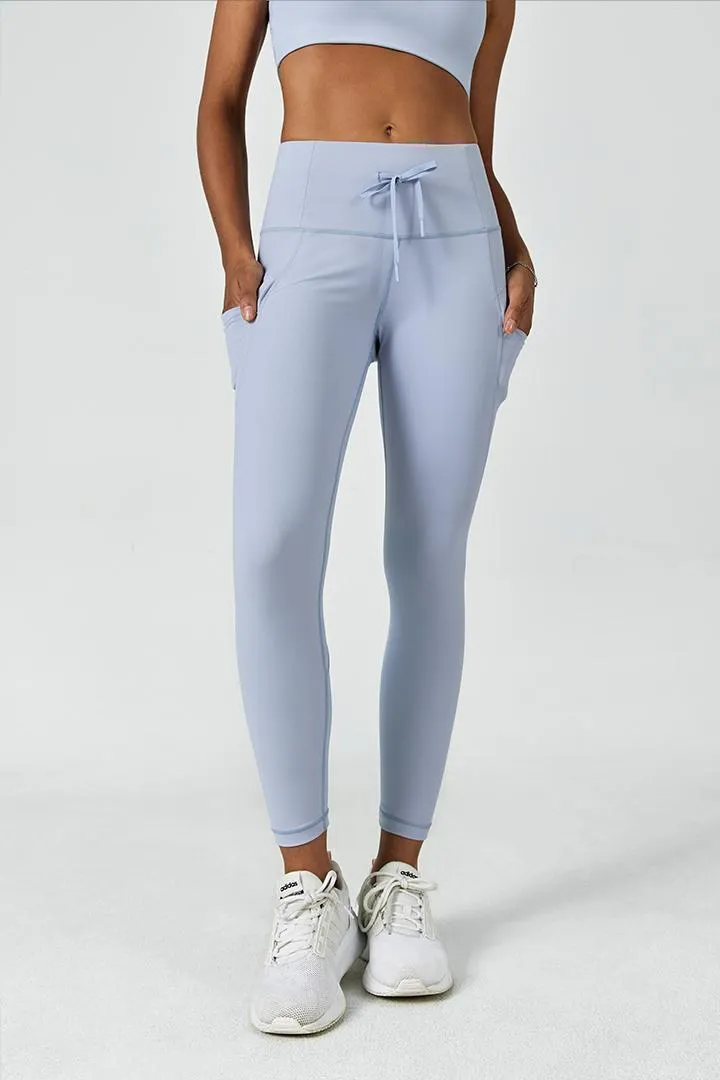 SALTUM High-Waist Drawstring Pocket Plain Legging in stretchy fabric