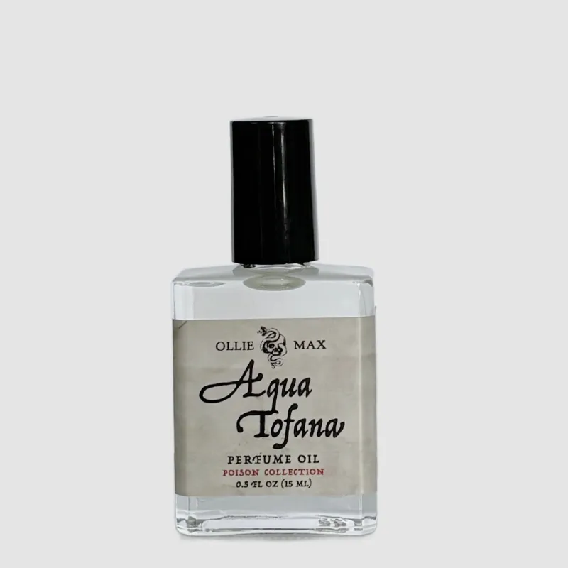 Spirit Nest Aqua Tofana Perfume Oil with earthy moss and patchouli fragrance