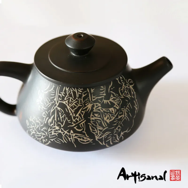 Wild Tea Qi Xishuangbanna Forest Series 6 Jian Shui teapot by artisan Zhang Jian Sheng