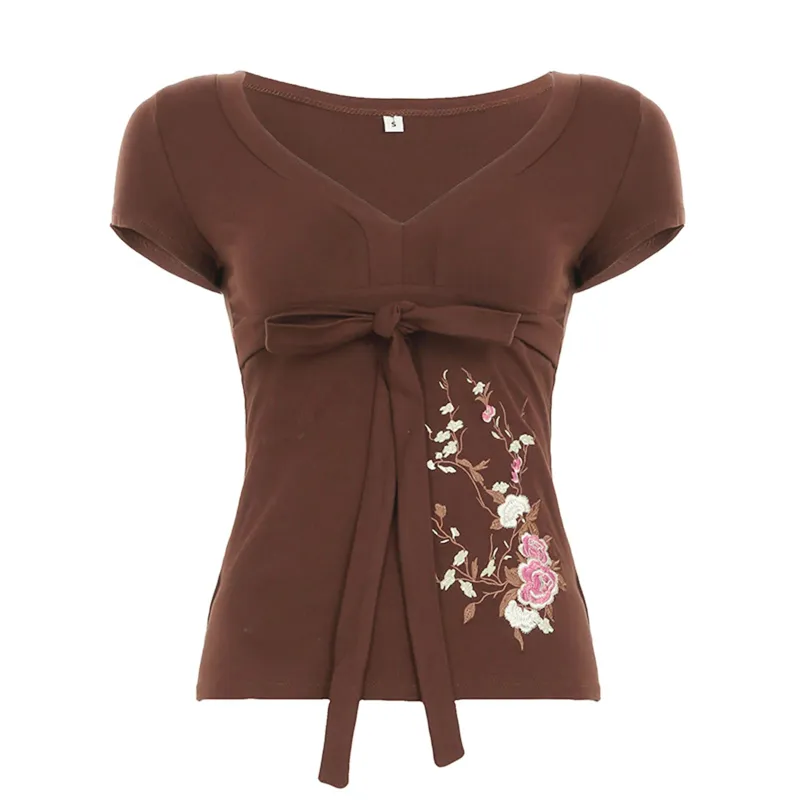 Cottagecore Clothes Cottagecore Branch Embroidered T-Shirt in brown with floral embroidery
