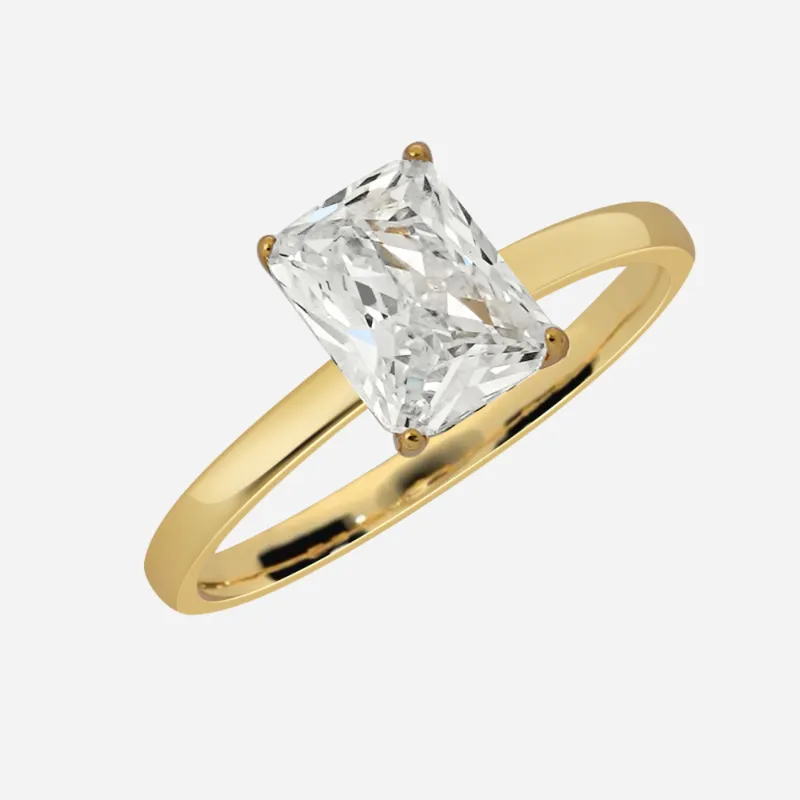 FabuLove Capri Ring with sparkling zirconia stone in gold vermeil setting