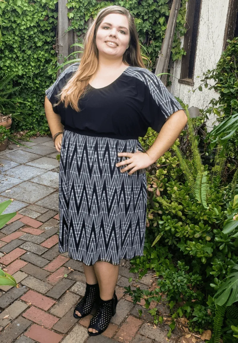 IGIGI Dana Dress 18/20 Ready-To-Ship - V neck dress with printed A-line skirt