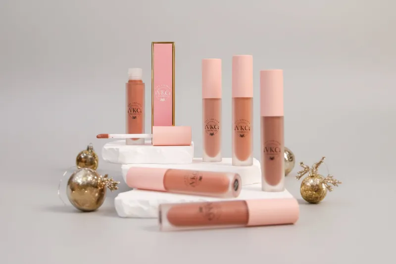 Viva Koutour Cosmetics Lippies Lip Gloss – sheer moisturizing non-sticky lip gloss in multiple shades