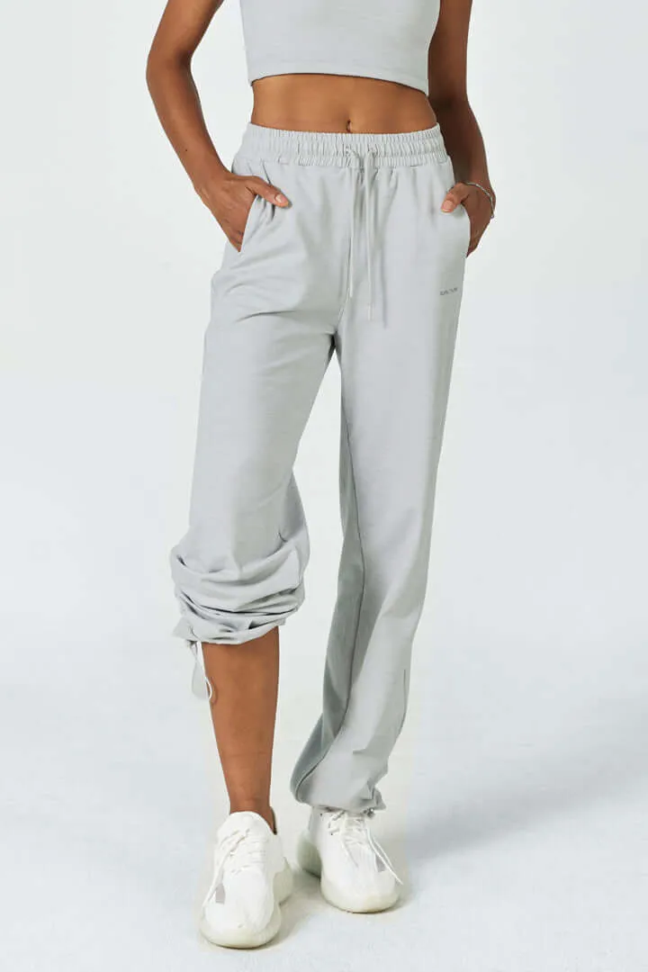 SALTUM CloudFleece™ Wide Leg Sweatpant in light flecked grey with deep side pockets