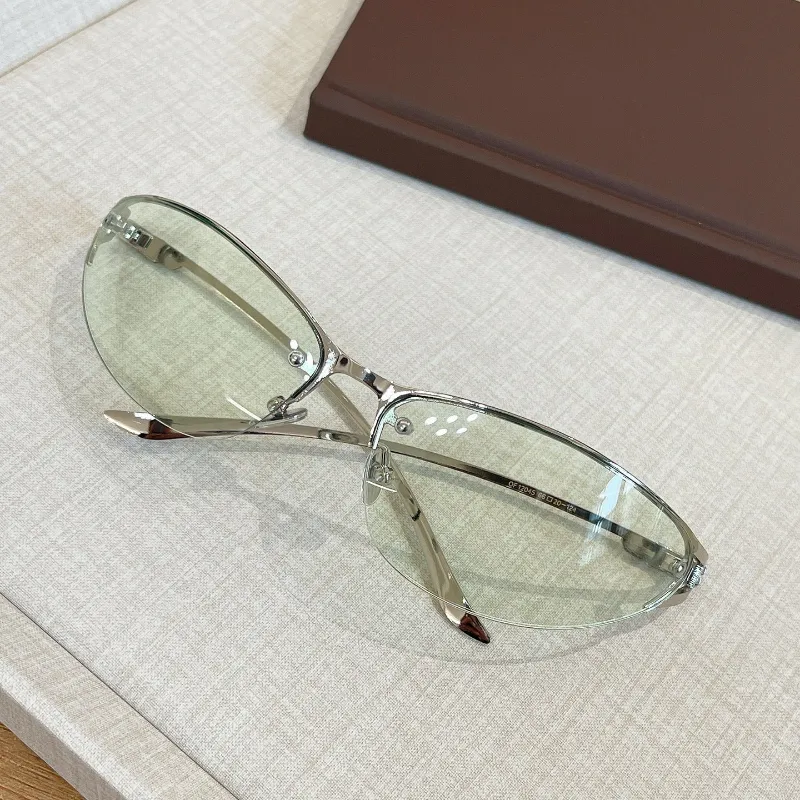 EYESFAV Cyber Arc Sunglasses with UV400 protection and lightweight frame