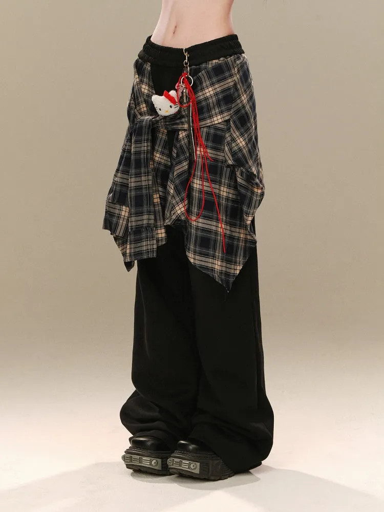 Juwas Black Loose Wide-Leg Pants for Fall Winter showcasing the flowing trousers and side pockets.