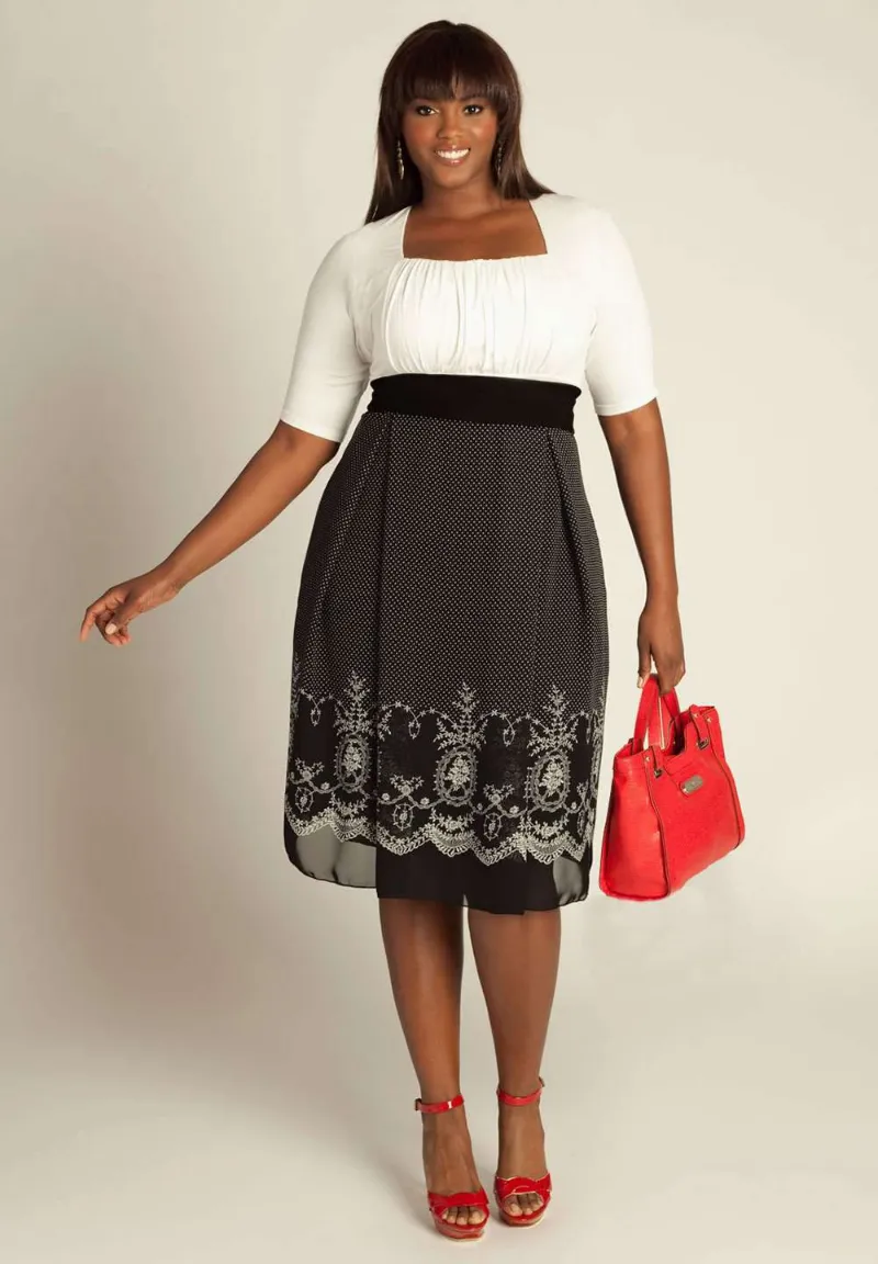IGIGI Braylee Plus Size Dress in Ivory showing an ivory bodice and black printed chiffon skirt