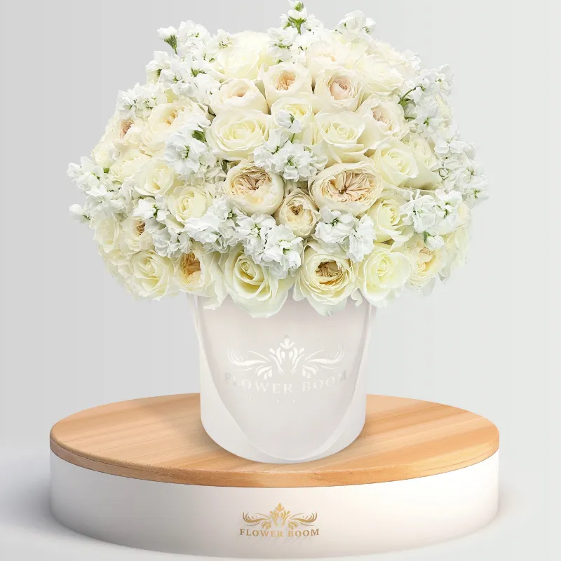 Flower Boom Dallas Creamy Shake Fragrant Flowers with cream roses and white stock blooms