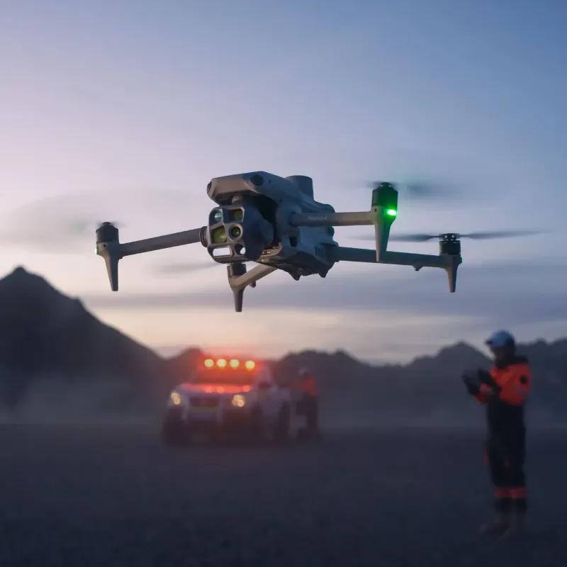 DJI drones Matrice 4T/4E Flagship Combo enterprise drone with advanced imaging and mapping system