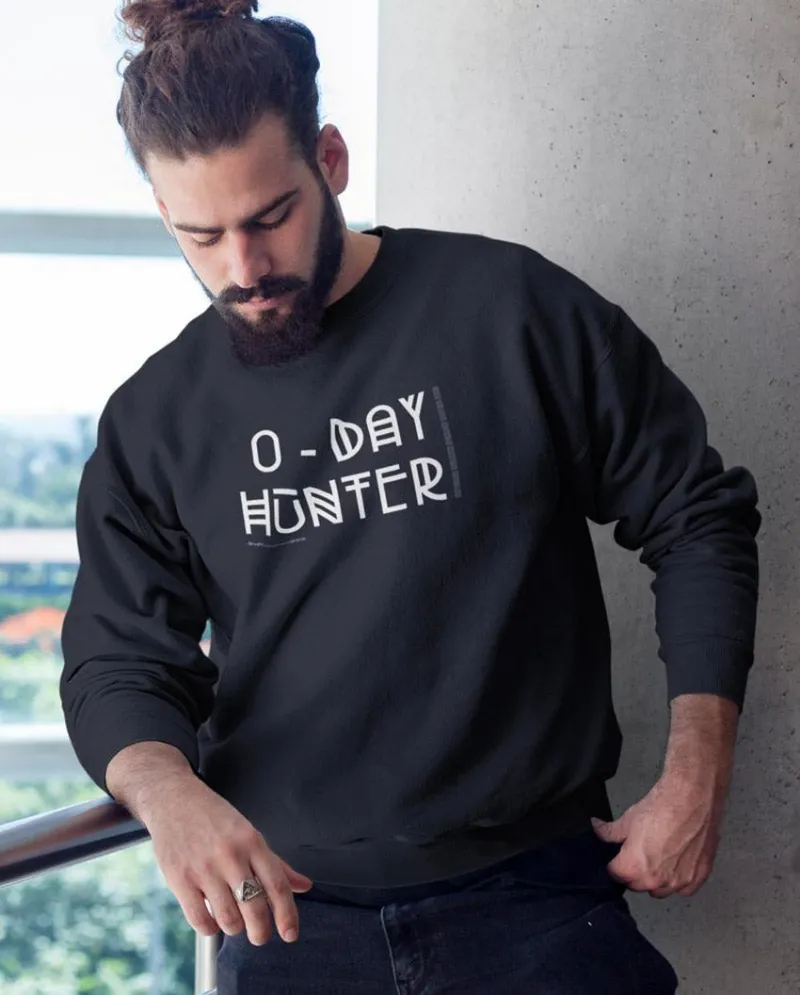 MyHackerTech 0-Day Hunter unisex sweatshirt in cotton polyester blend