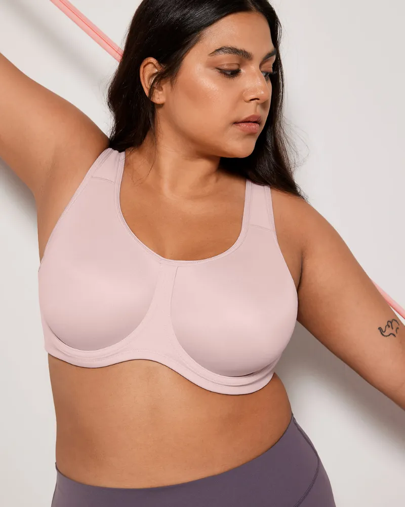 Essenther Global High Impact Sports Bra with double-layer cups and adjustable back closure