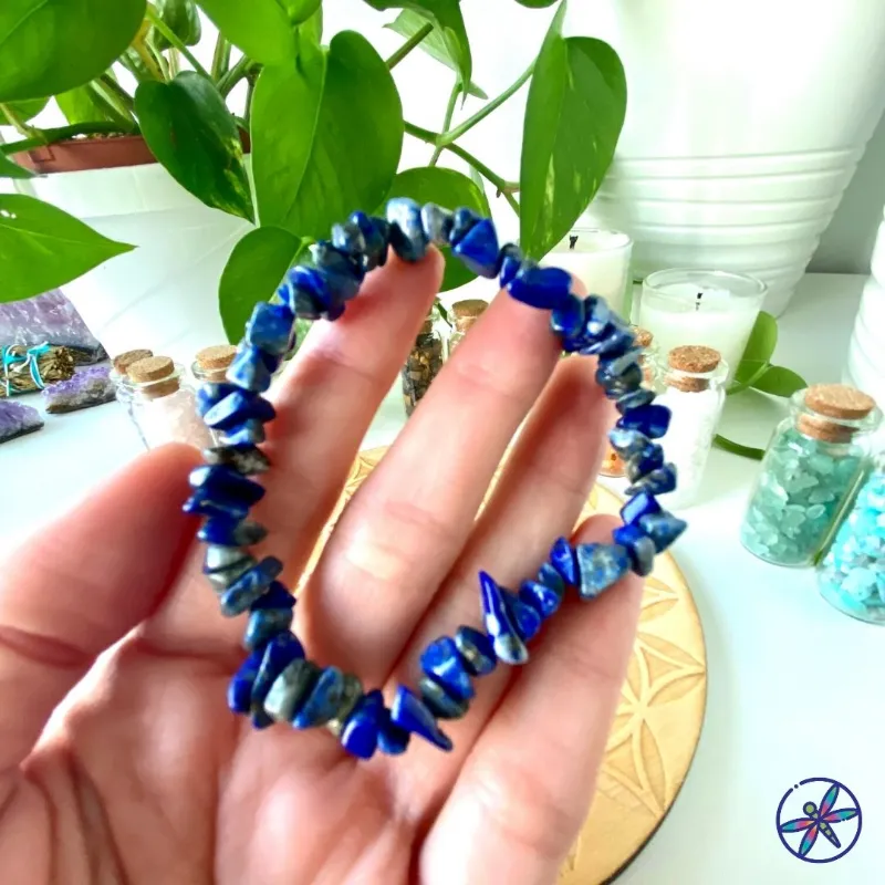 Turix Lapis Lazuli Chips Bracelet with natural blue crystal chips on elastic band