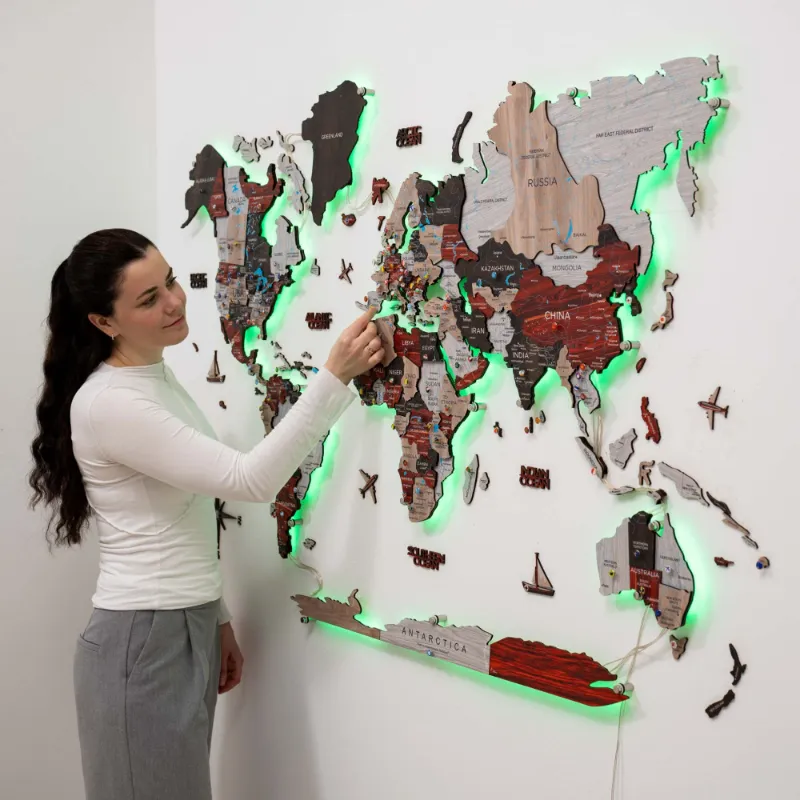Enjoy The Wood 3D LED LUMINOUS Wooden World Map 3.0 Urban with sound-reactive lighting