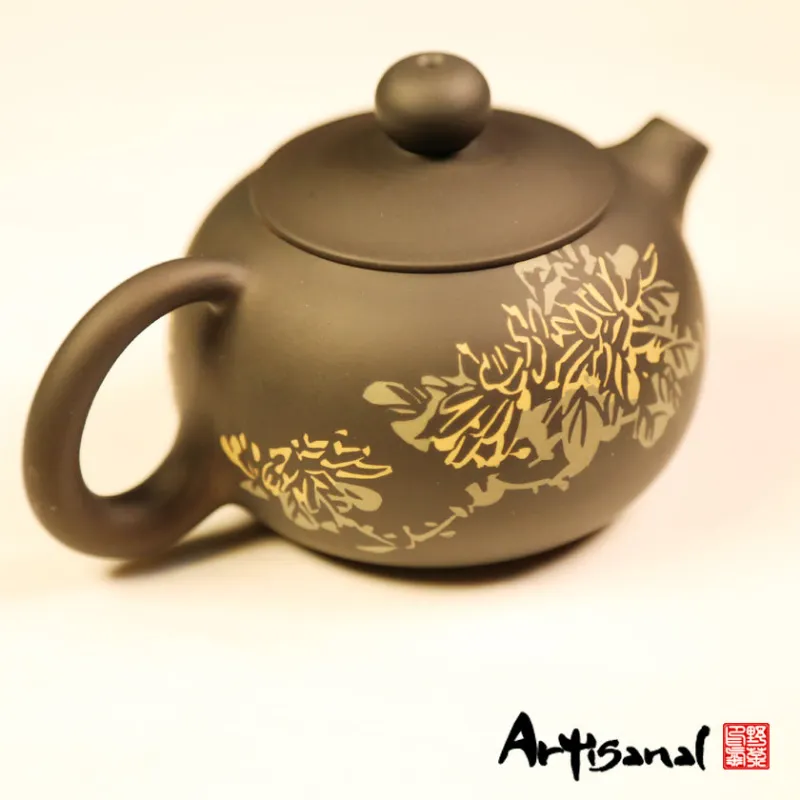 Wild Tea Qi Fall in Love with Autumn Jian Shui Pottery Teapot with autumn design