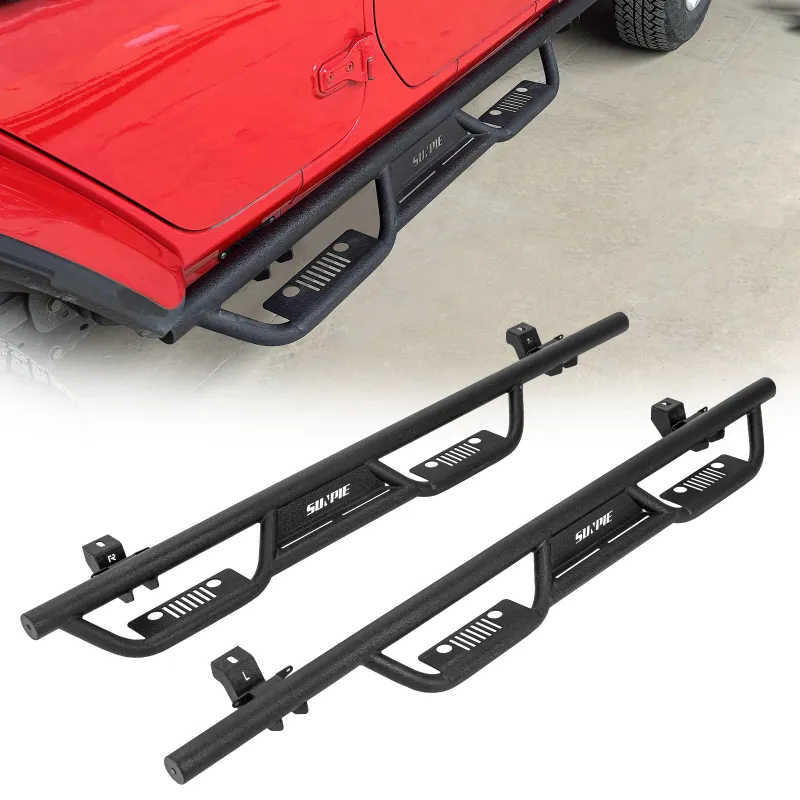 Sunpie Entry-Level Running Boards Side Step Bars mounted on silver Jeep Wrangler JLU 4 Door