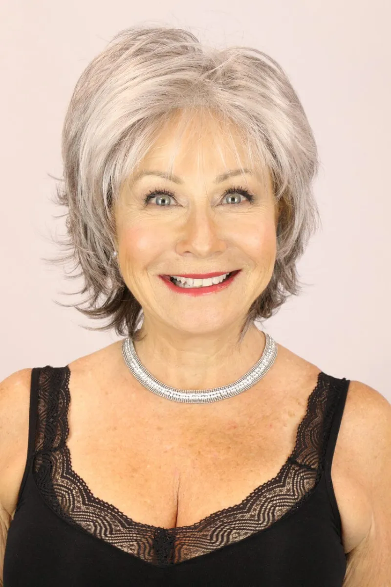 Godiva's Secret Wigs Freedom medium wig, Silver Stone color
