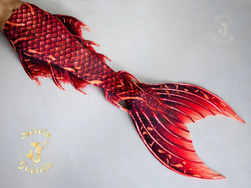 Sereia Guardiã Goddess Series Dracana mermaid tail with a realistic print and large fin