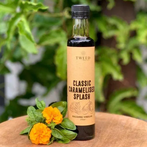 Tweed Real Food Classic Caramelised Splash Balsamic Vinegar wholesale bottle with a drizzle of balsamic