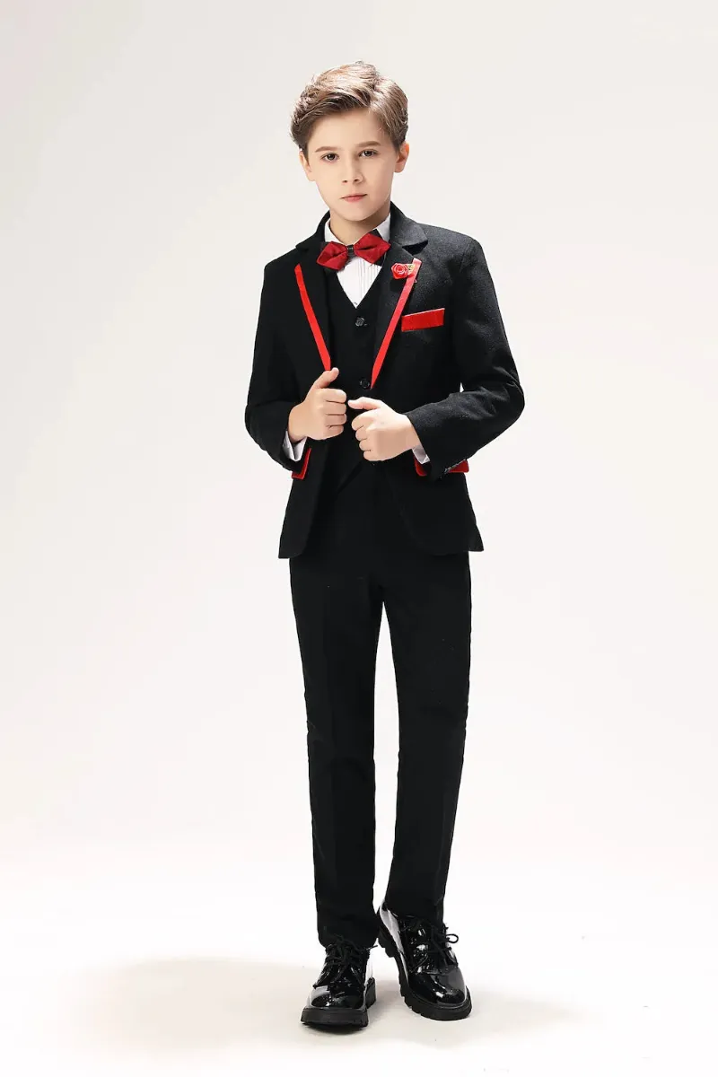 Wehilion Boys Holiday & Party Style 5 Piece Suits, a black five-piece boys suit set with blazer, vest, shirt and tie