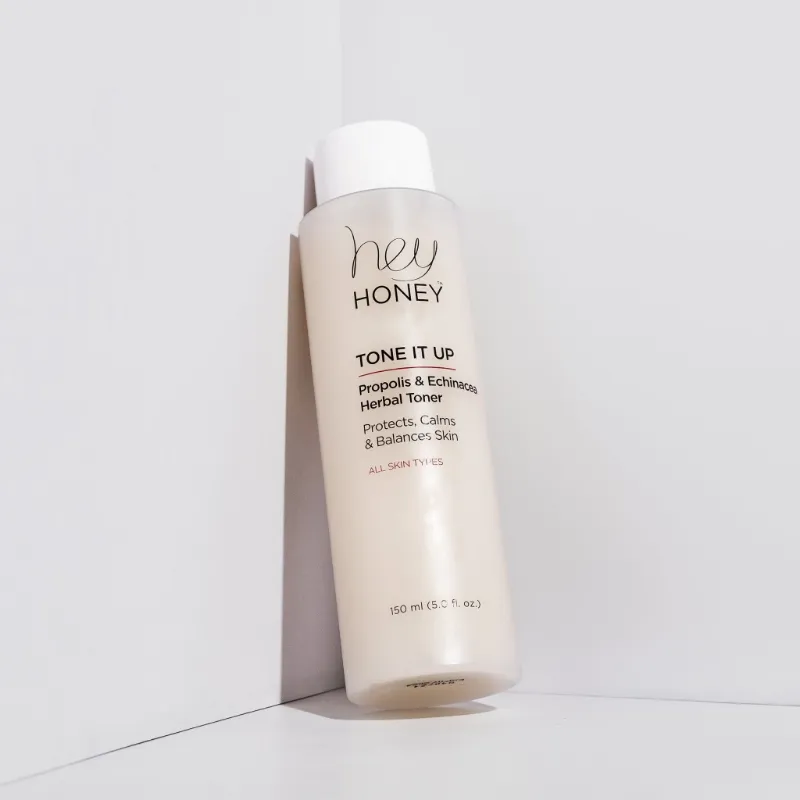 Hey Honey TONE IT UP Propolis & Echinacea Herbal Toner bottle