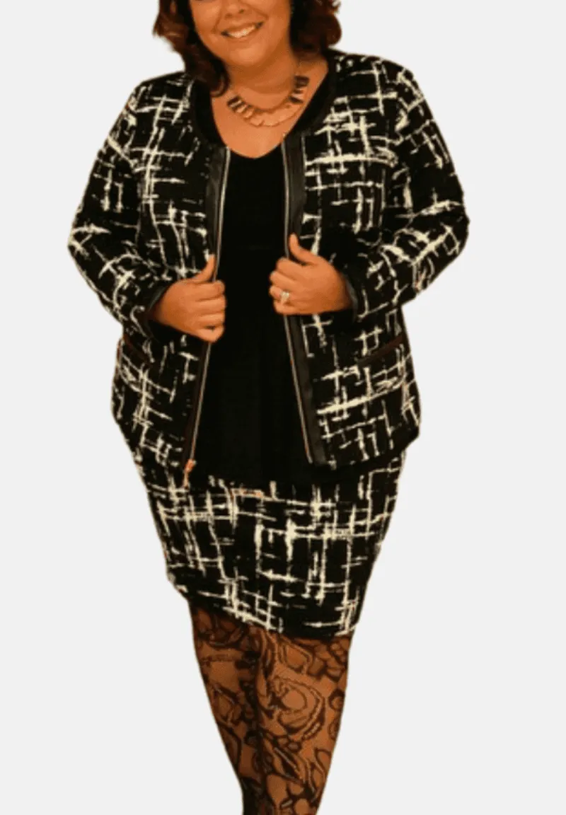 IGIGI Clarice Jacket 18/20 Ready-To-Ship - black and white print jacket with front zipper