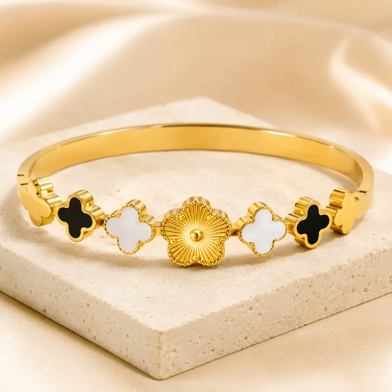 Viva Koutour Cosmetics Flower Meadow Gold Bracelet with floral design