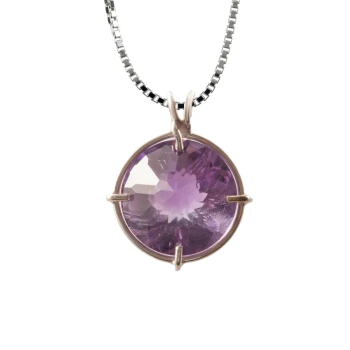 VOLTLIN Amethyst Radiant Heart Chain Pendant showing an amethyst pendant in a Radiant Heart sterling silver frame