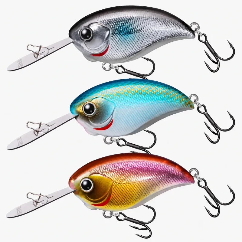 Truscend Fishing Extra Metal Lip Crankbait lure with reflective stainless steel lip and treble hooks