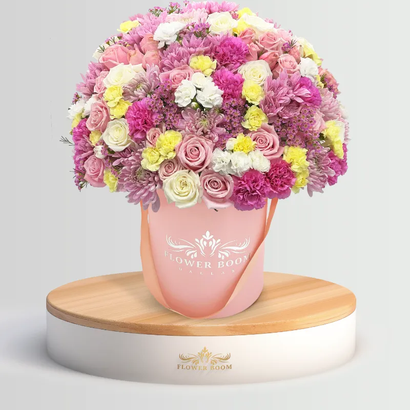 Flower Boom Dallas Lady Pastel arrangement with roses, carnations, and chrysanthemums