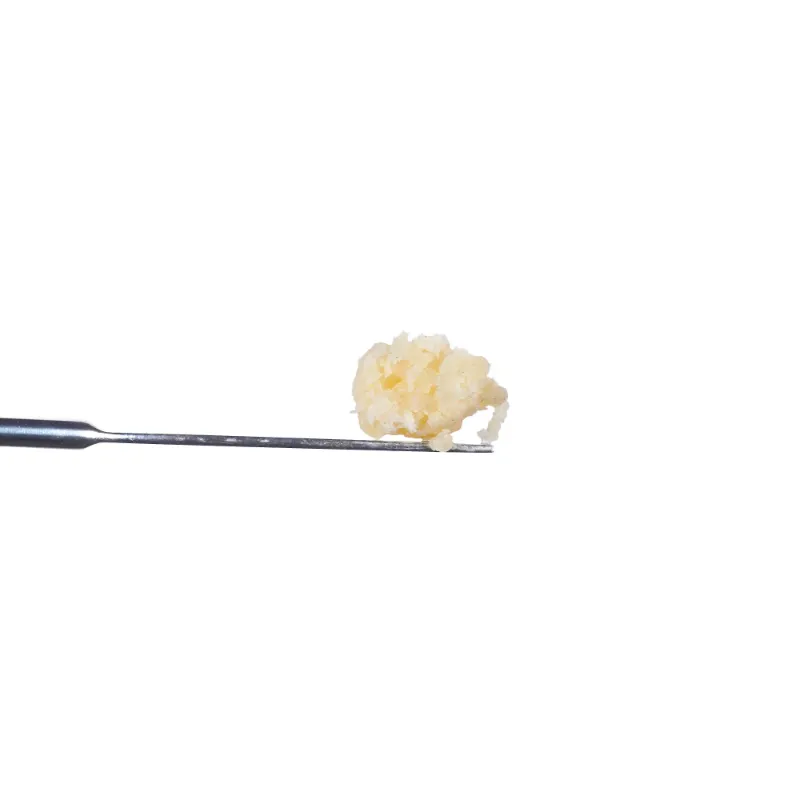 Hipuffy Candy Glue THCa Crumble concentrate in container