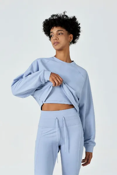 SALTUM CloudFleece™ Cropped Crew Pullover in soft brushed fabric with ribbed cuffs and hem