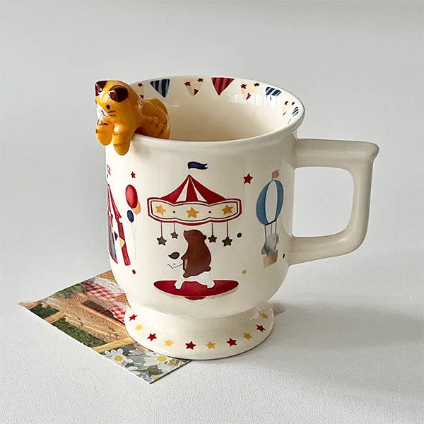 Juwas Adorable Animal Themed Mug displaying the colorful zoo animal artwork.
