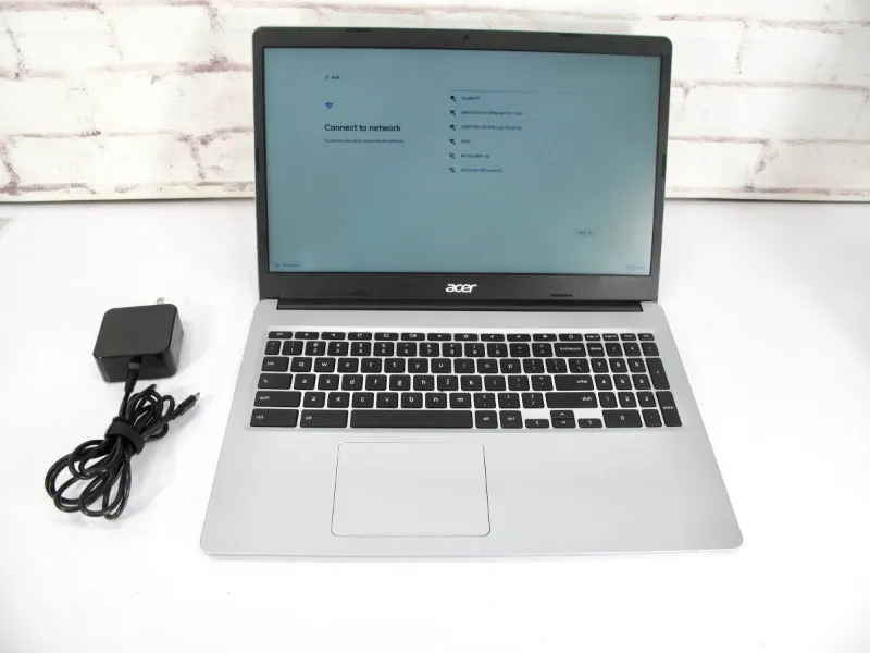 ZeereeZ Acer 315 CB315-3H 15.6 Inch Touch Chromebook Celeron N 4GB RAM 64GB eMMC showing a touchscreen Chromebook