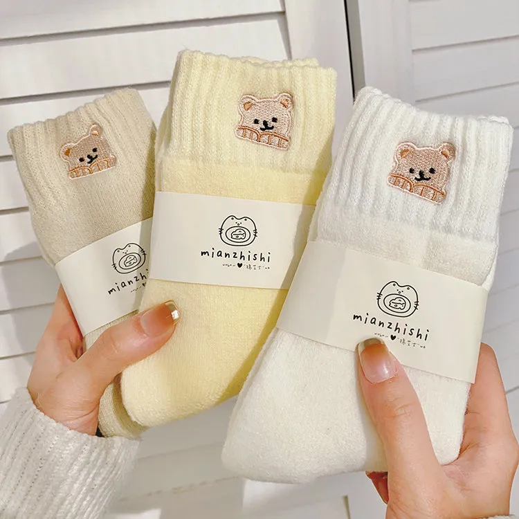 Juwas Adorable Embroidered Little Bear Winter Socks 2 Pairs/set red knit ankle socks