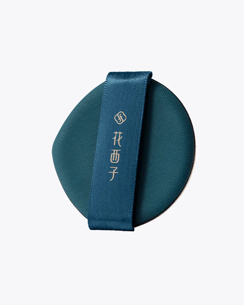 Florasis Soft Blooming Cushion Puff, round soft puff shown on white background