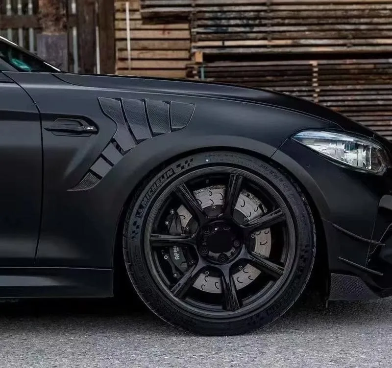 Twenty Two Tuning AN Style Carbon Fiber Fender Set Compatible with BMW M2 (F87) with gloss finish