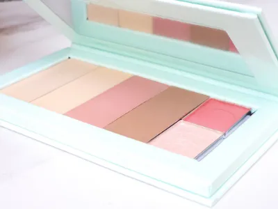 PiperBlue Organic Makeup All-in-1 Teen Palette magnetic compact with foundation, blush, bronzer, and eyeshadow