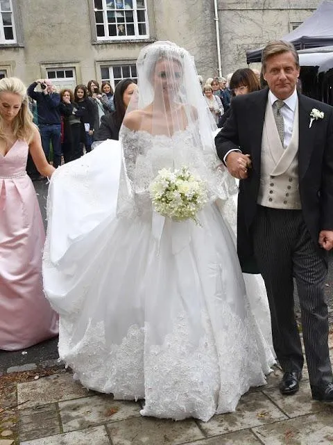 Selinadress 3/4 Sleeve Ivory Satin Wedding Dress With Cathedral Train Lace Wedding Gowns SEW024