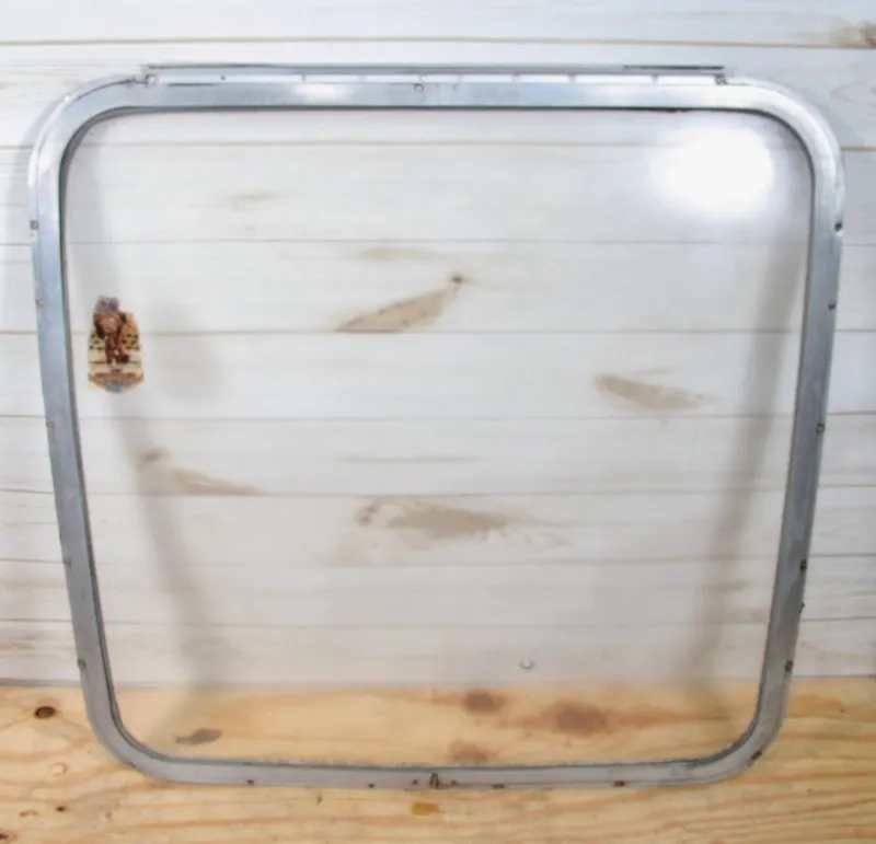 ZeereeZ Airstream 31 x 30-1/2 Inch Side Curved Single Pane Plexiglass Lexan Window plus Sash for Late 70s