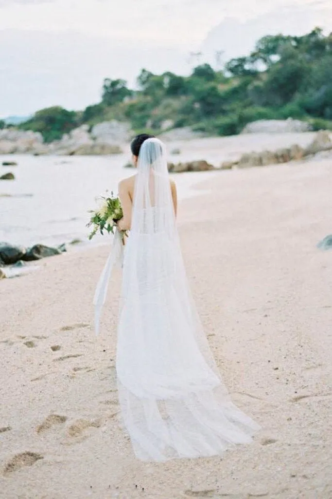 Selinadress 90 Inches Ivory Wedding Veil Chapel Length Cut Edge Wedding Bridal Veil V16 displaying chapel length cut edge veil