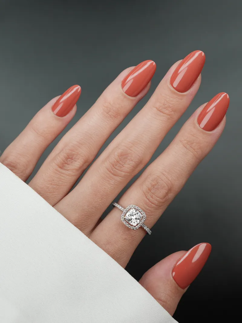 Roxy Nails Paris Bois de rose press on nails in medium almond shape with terracotta coral color