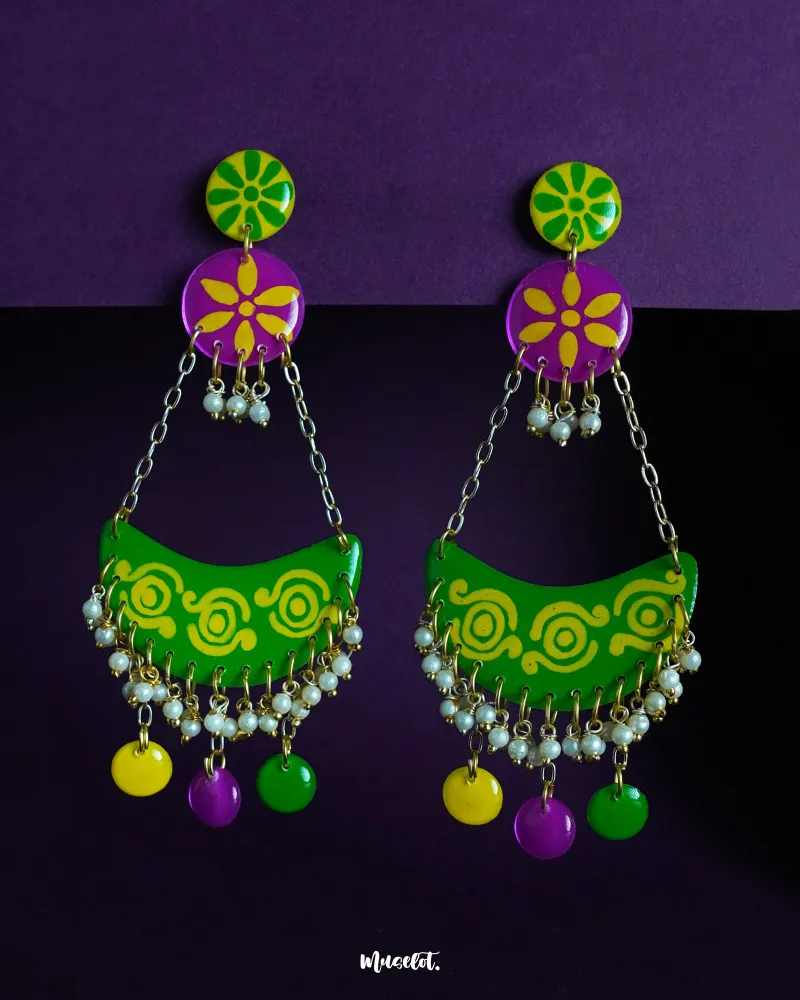 Muselot Baharaan hand-painted earrings with nickel silver and resin construction