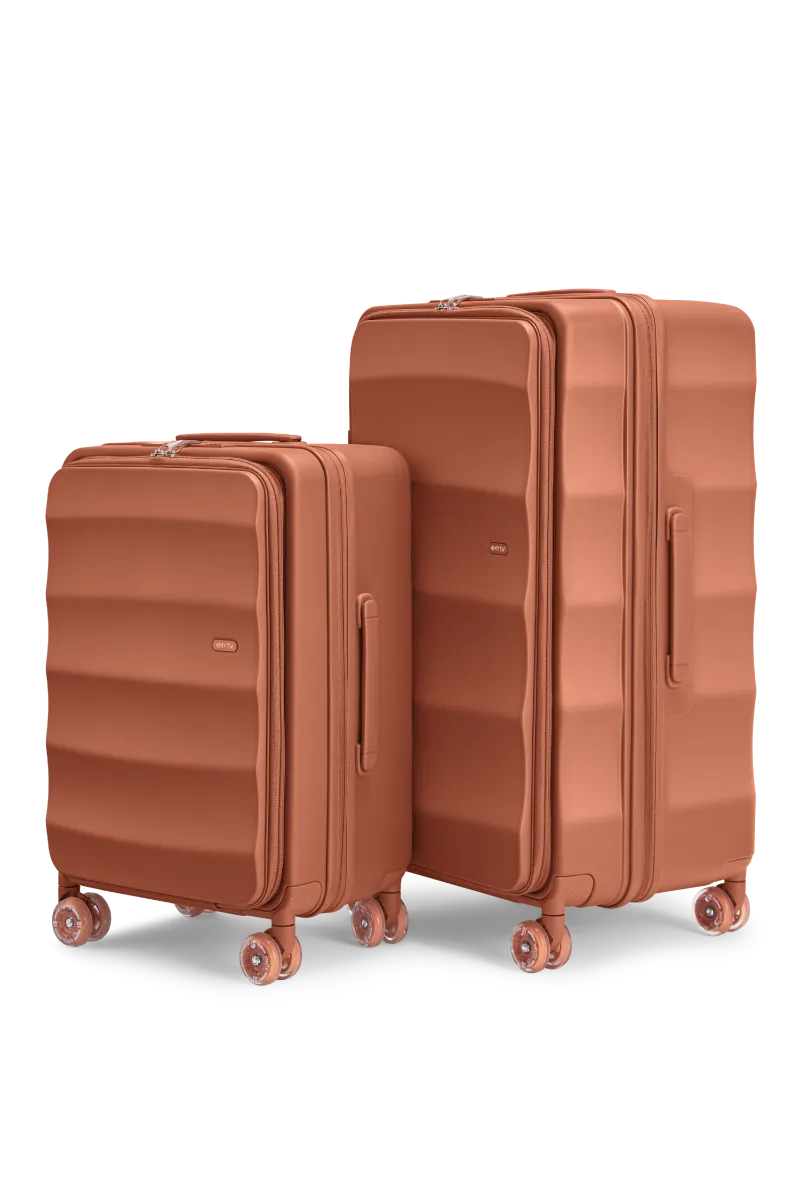 4MYTU Tank Max Suitcases in Fiery Red, two-piece luggage set with carry-on and trunk