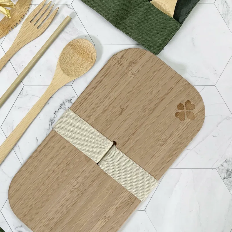HoneySpree Bamboo Lunch Box with closed tight-fitting lid