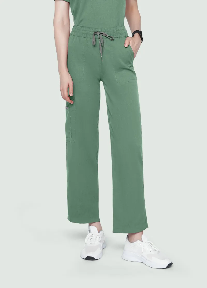 COMENII StyleFlex 6-Pocket Essential Scrub Pant in moss green with cargo pockets