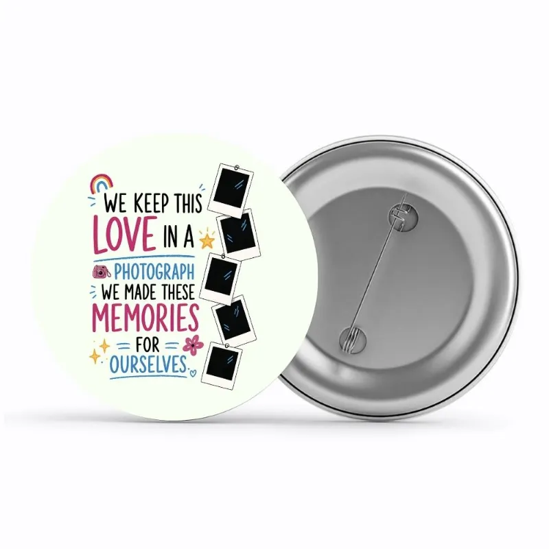 The Banyan Tee US Badge - Photograph pin button