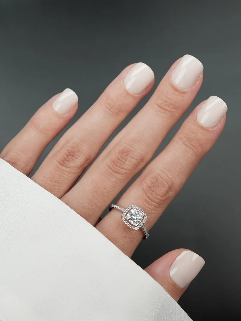 Roxy Nails Paris Noble nude press on nails in very light nude with glossy finish
